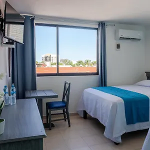 Hacienda De Castilla Cancún